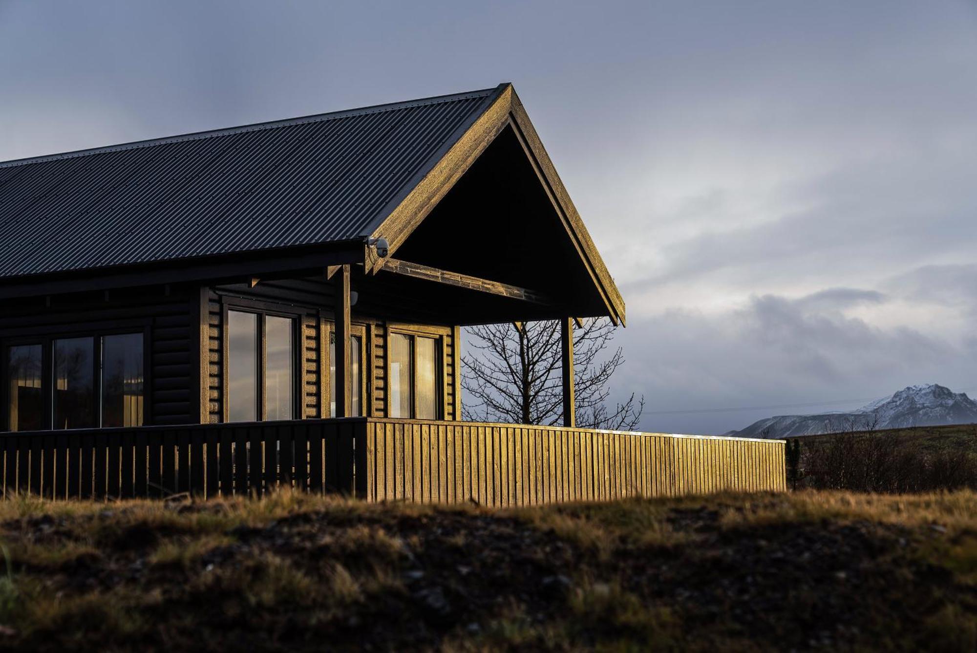 Cozy Cabin Near Golden Circle With Panoramic Views 모스펠스바이르 외부 사진